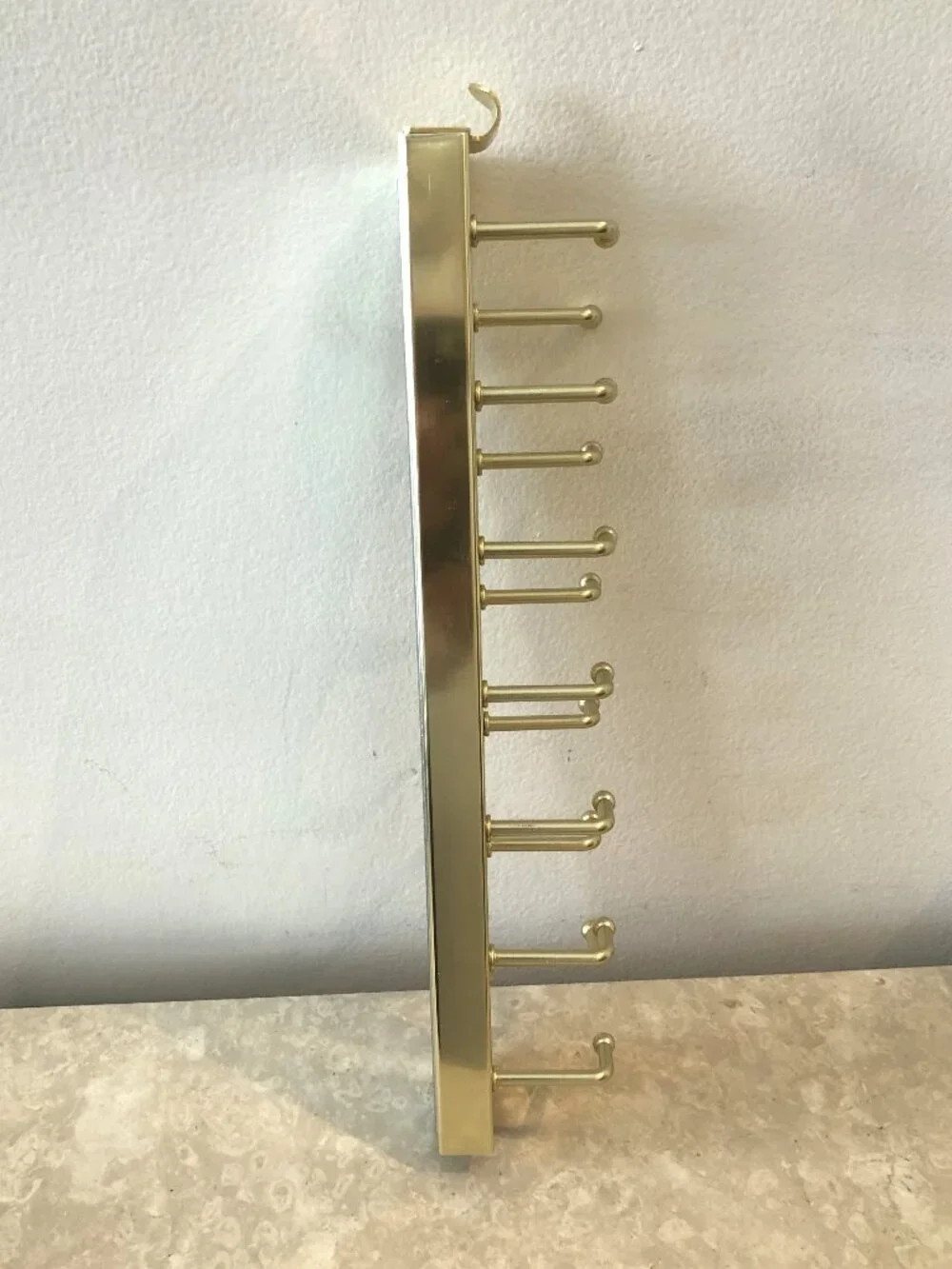 Tie Belt & Scarf Valet Garment Pull-out Rod in Polished Brass for Closet hanging